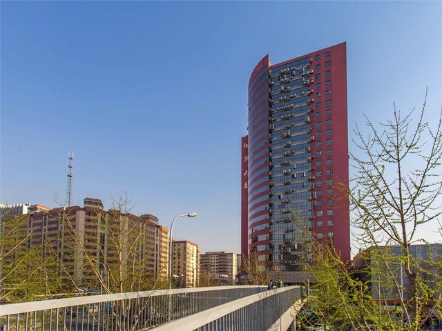 松江区品质螺母埋植热铆机生产厂家